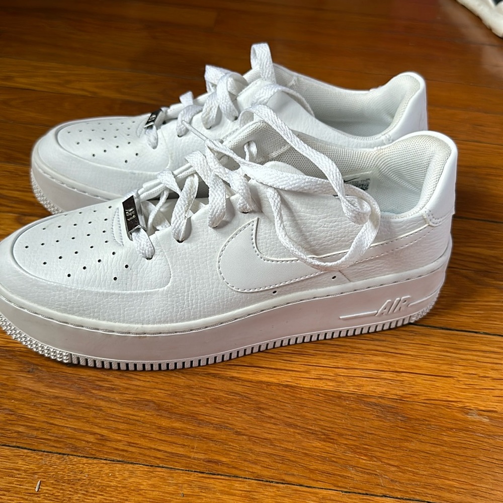Platform Air Force Ones